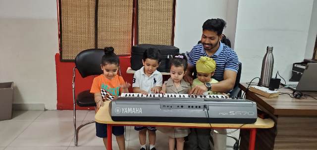 Grade Playway Music Class