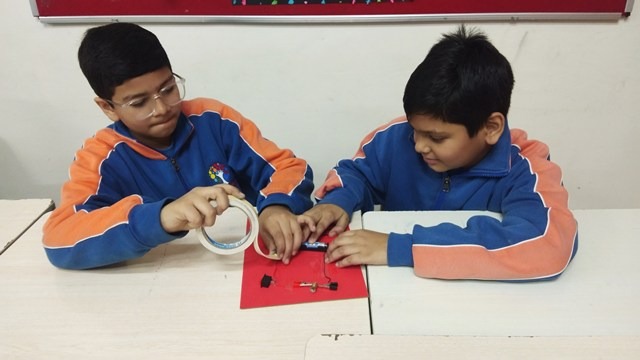 Electric Circuit Activity